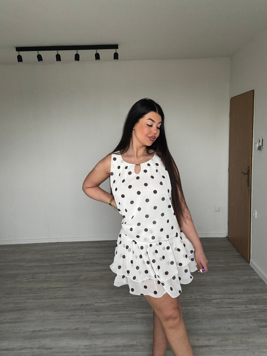 Bodkovaný komplet CARMEN maslový