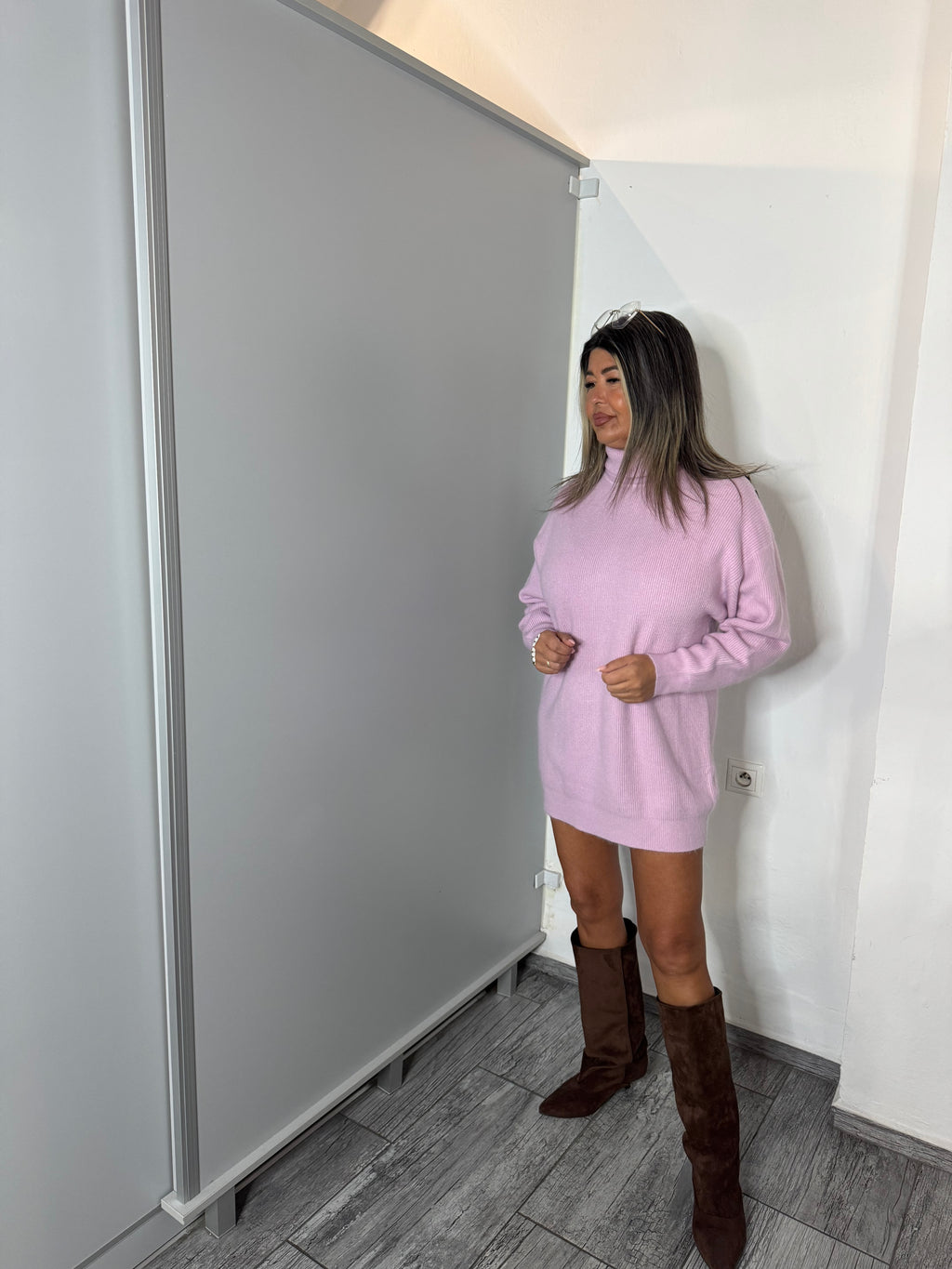 Svetríkové šaty DORINA fialové
