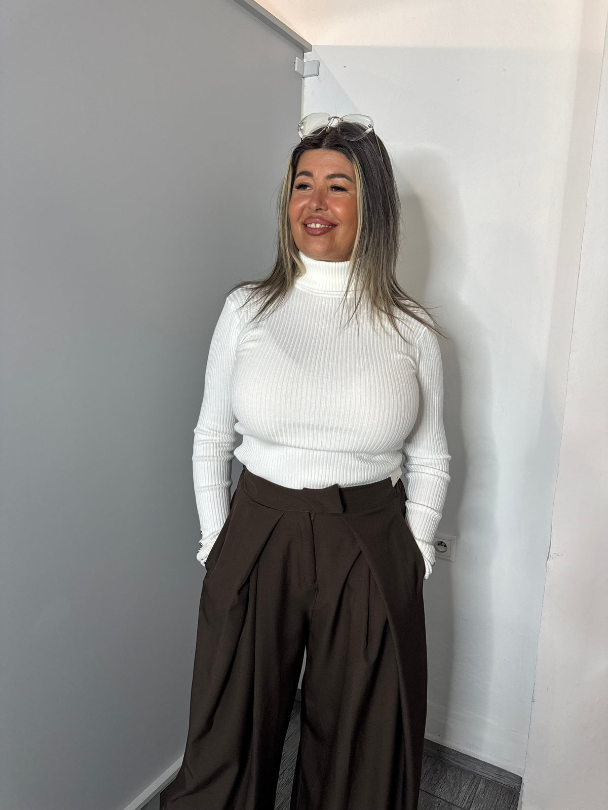 Rolák TILDA biely