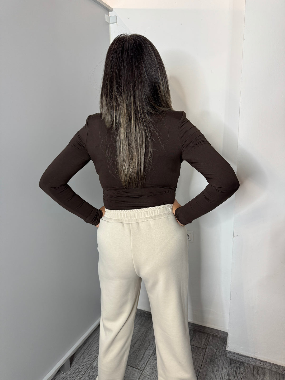Elastické body TAMARA čokoládové