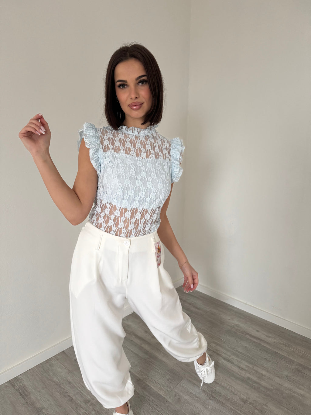 Športové nohavice GABI  biele